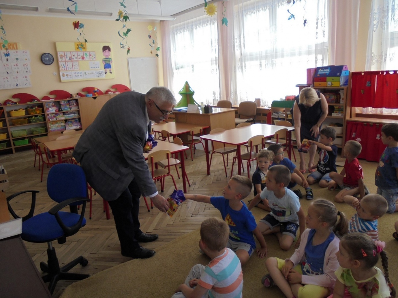 Burmistrz odwiedził przedszkolaków