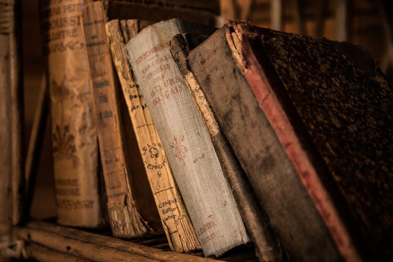 Intrygujące książki z Empiku – tytuły historyczne