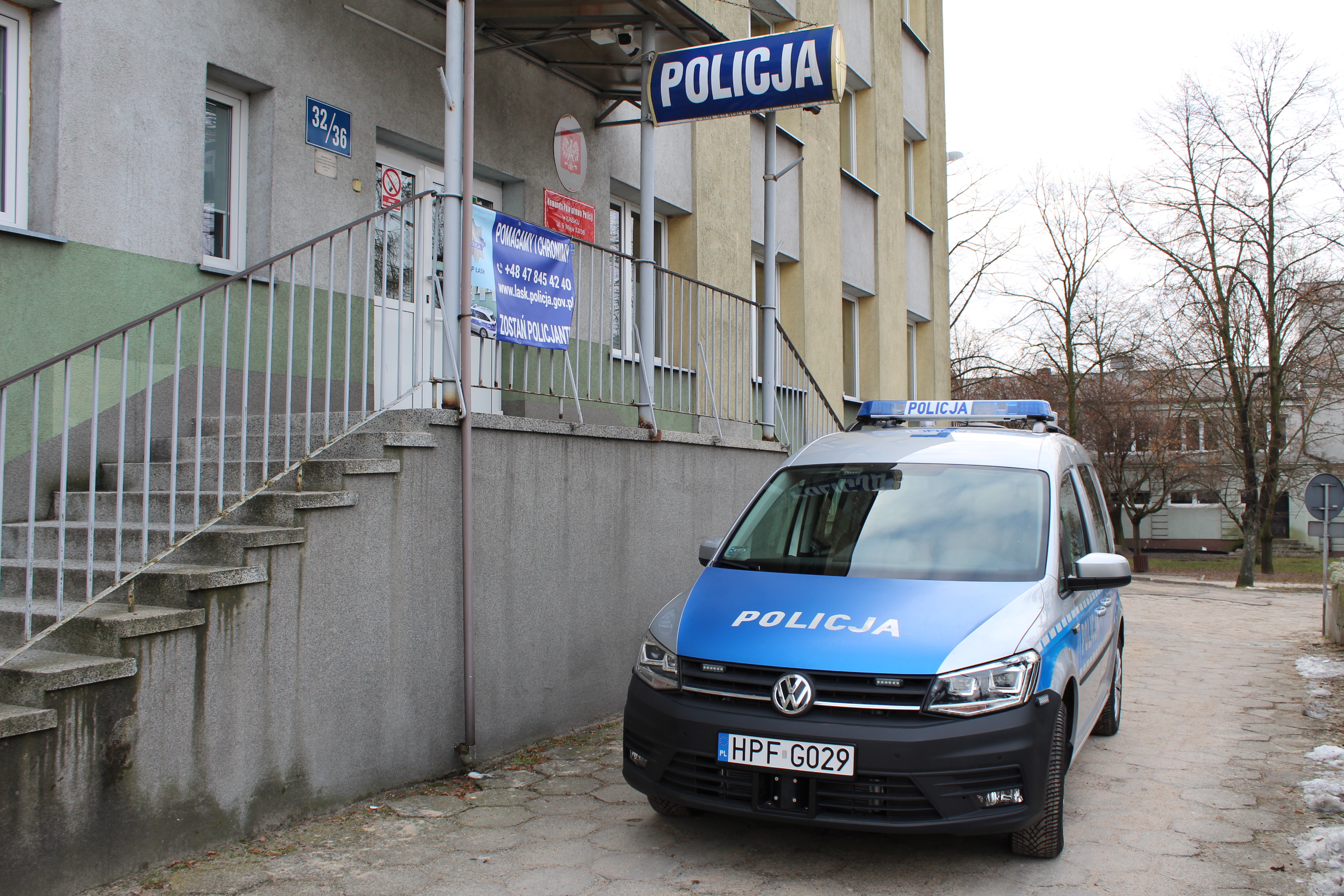 Nowy radiowóz dla policjantów z Łasku